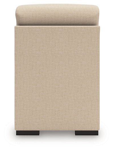 LadyMae Sectional with Chaise - Five Star Furniture & Mattress (GA)