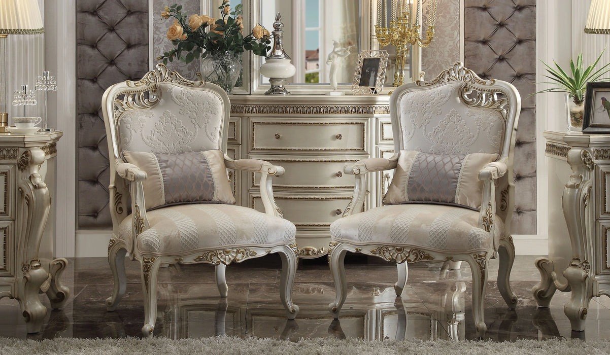 Five Star Furniture - Picardy Fabric & Antique Pearl Chair & 1 Pillow