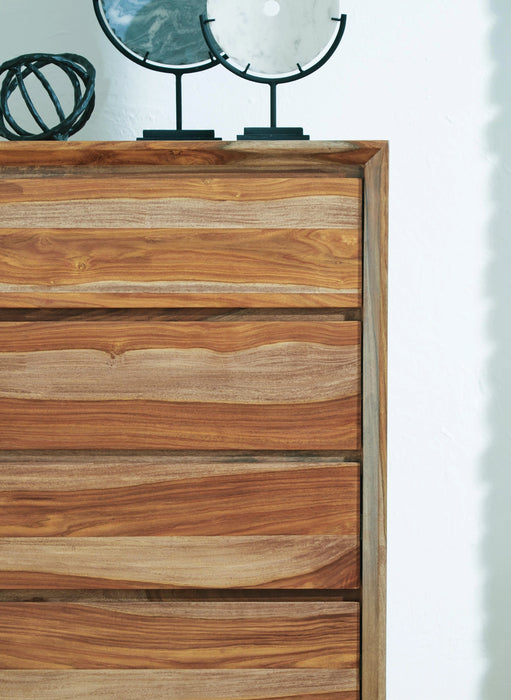 Five Star Furniture - Dressonni Chest of Drawers