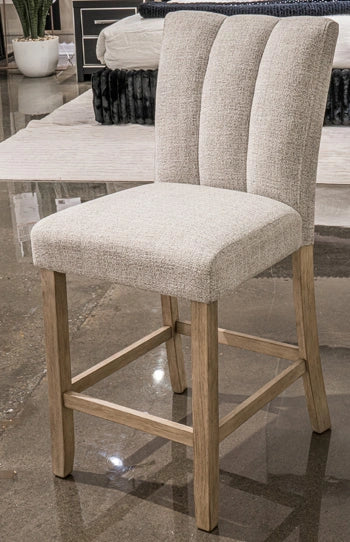 Five Star Furniture - Larawyn Counter Height Barstool