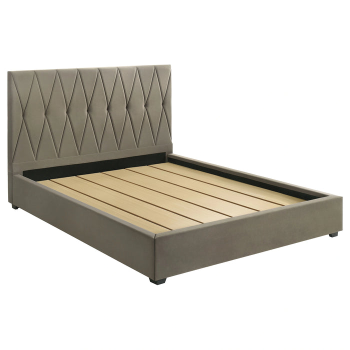 Five Star Furniture - Delsea Panel Platform Bed