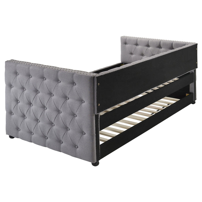Five Star Furniture - Mockern Daybed with Trundle