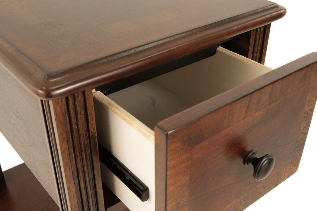 Five Star Furniture - Breegin Chairside End Table