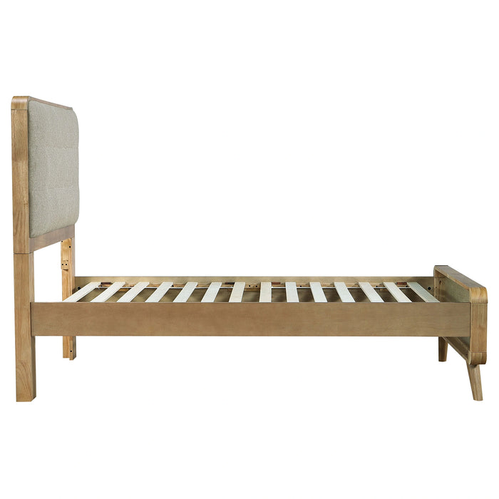 Five Star Furniture - Robyn Panel Platform Bed