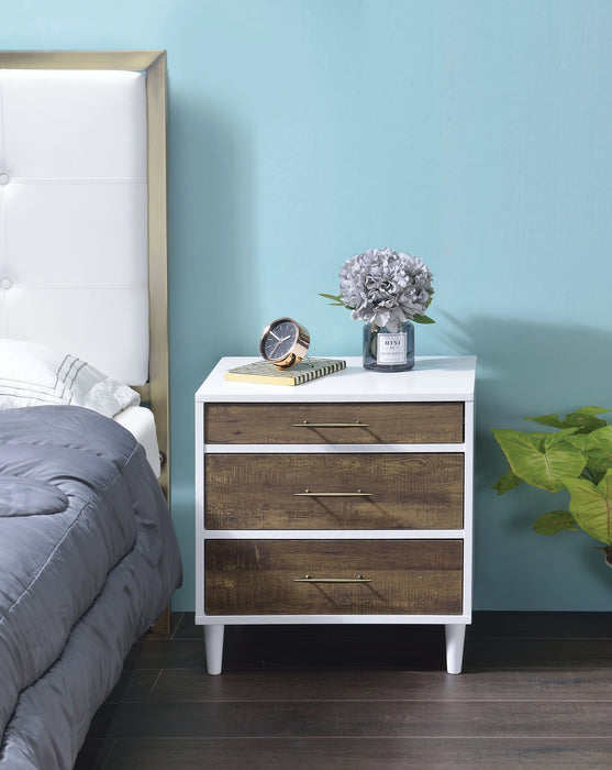 Five Star Furniture - Lurel White & Weathered Oak Accent Table