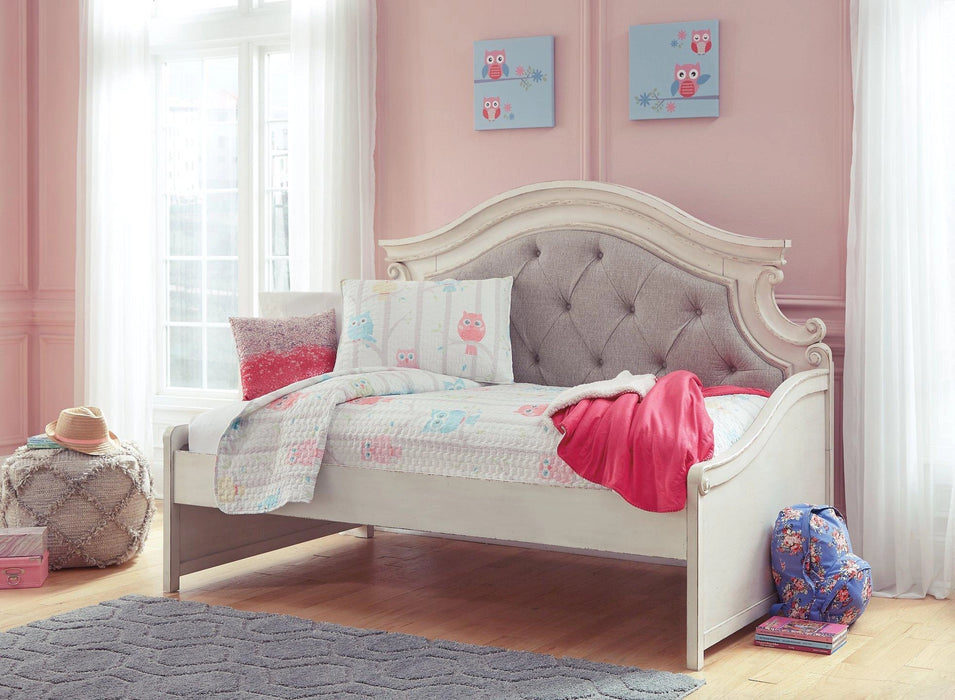 Five Star Furniture - Product image