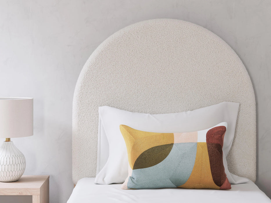 Five Star Furniture - Arloster Upholstered Bed