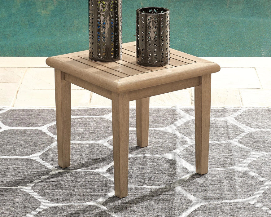 Five Star Furniture - Gerianne End Table