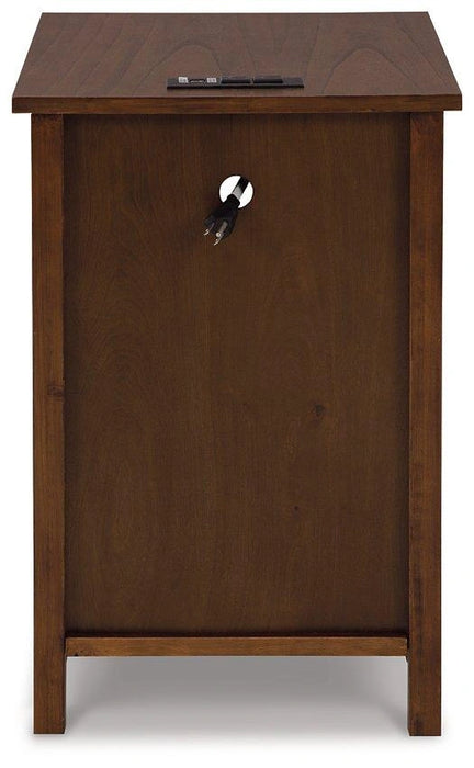 Five Star Furniture - Treytown Chairside End Table