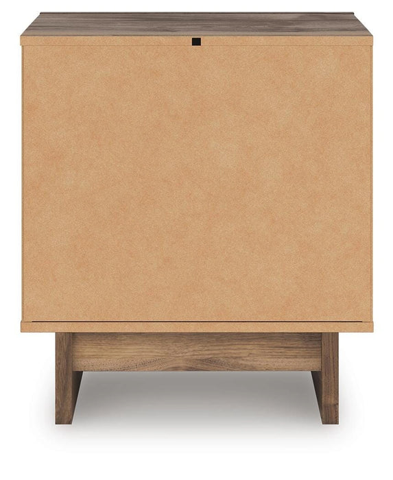 Five Star Furniture - Chirason Nightstand