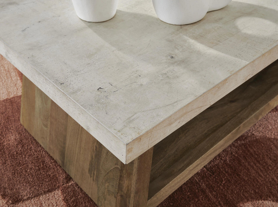 Five Star Furniture - Brendalhouse Coffee Table