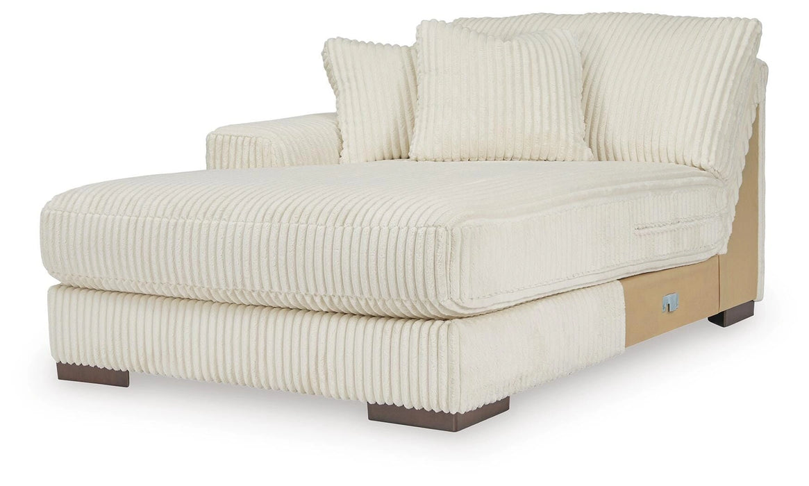 Five Star Furniture - Lindyn Sectional with Chaise