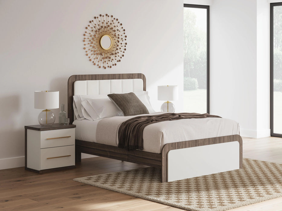 Five Star Furniture - Kendanport Upholstered Bed