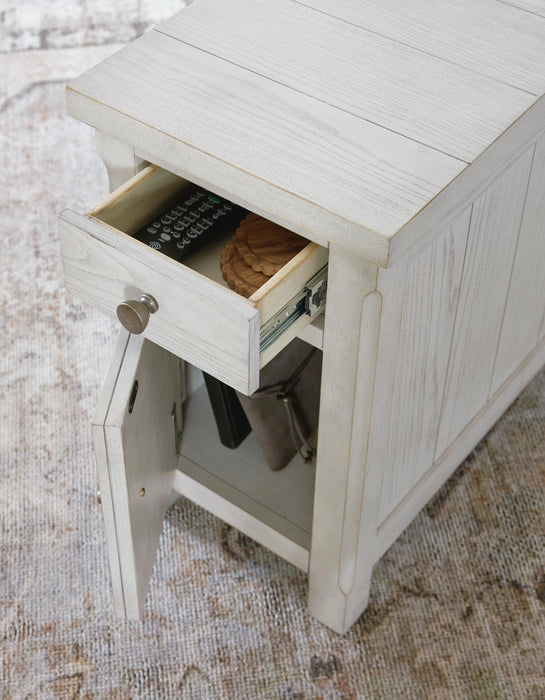 Five Star Furniture - Robbinsdale Chairside End Table
