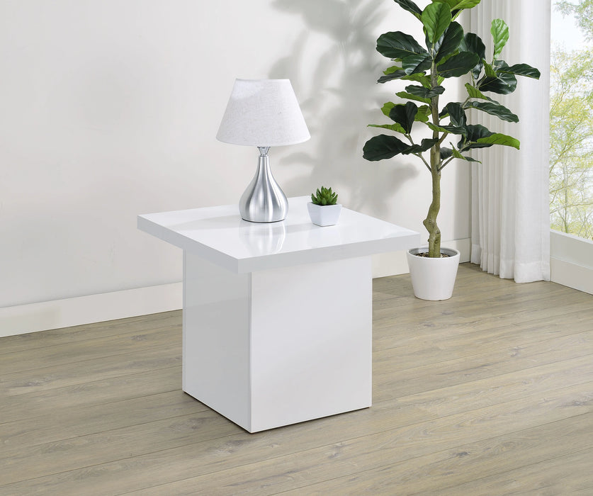 Five Star Furniture - Devar End Table