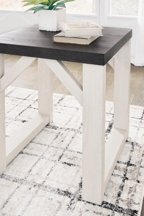 Five Star Furniture - Dorrinson Table (Set of 3)