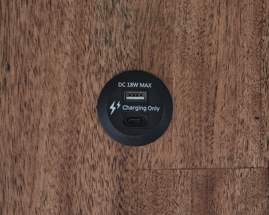 Five Star Furniture - Wildenauer End Table