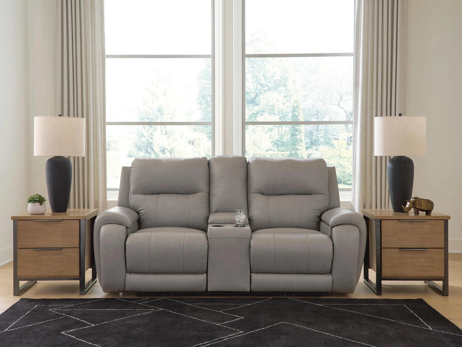 Five Star Furniture - Real Moments Loveseat