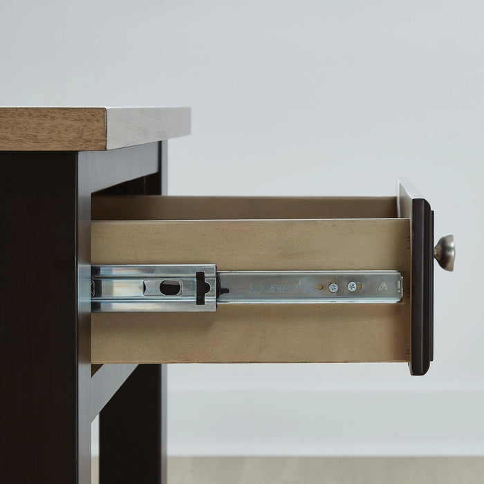 Five Star Furniture - Drazmine End Table