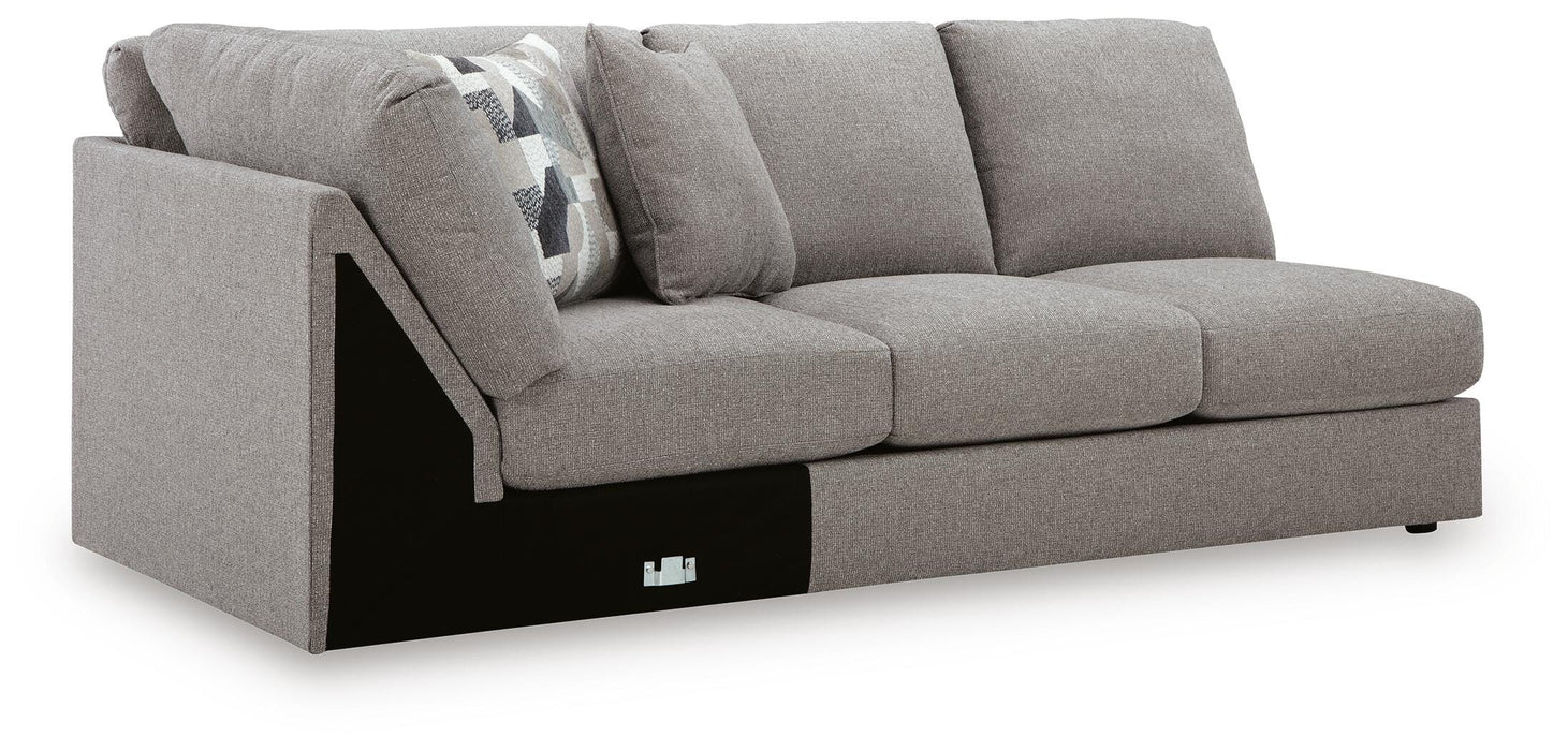 Five Star Furniture - Lindon Sectional with Chaise