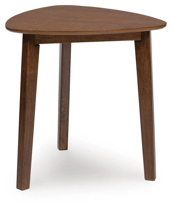 Five Star Furniture - Lyncott Table (Set of 3)