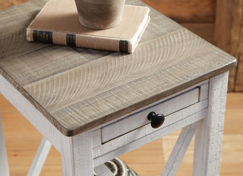 Five Star Furniture - Adalane Accent Table