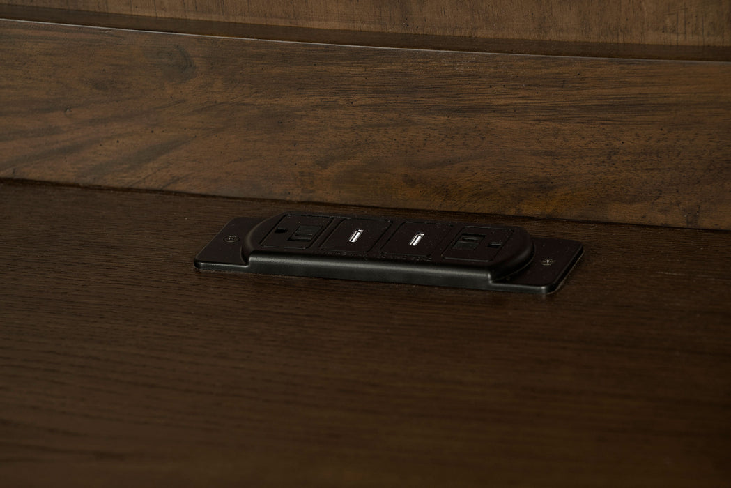 Five Star Furniture - Hartshill Credenza Desk with Hutch