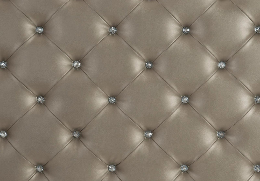 Five Star Furniture - Avondale Queen Upholstered Panel Bed in Silver 1646-1*