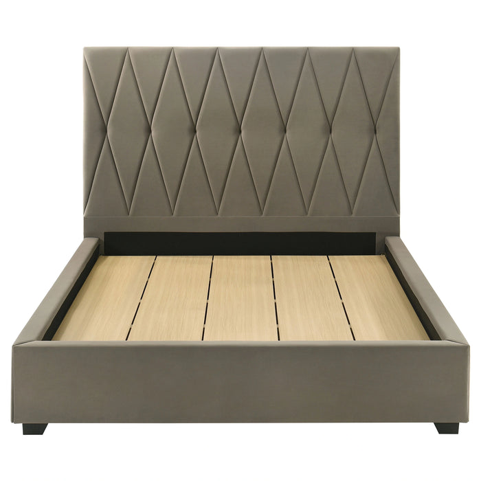 Five Star Furniture - Delsea Panel Platform Bed