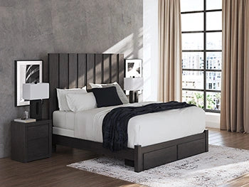 Five Star Furniture - Fraluna Bed