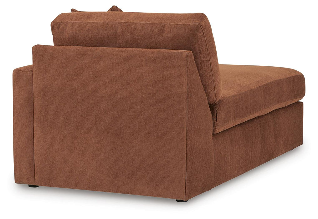Five Star Furniture - Modmax 5 Piece Sectional with Audio Console