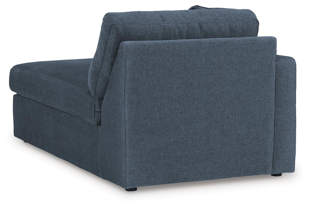 Five Star Furniture - Modmax 5 Piece Sectional with Audio Console