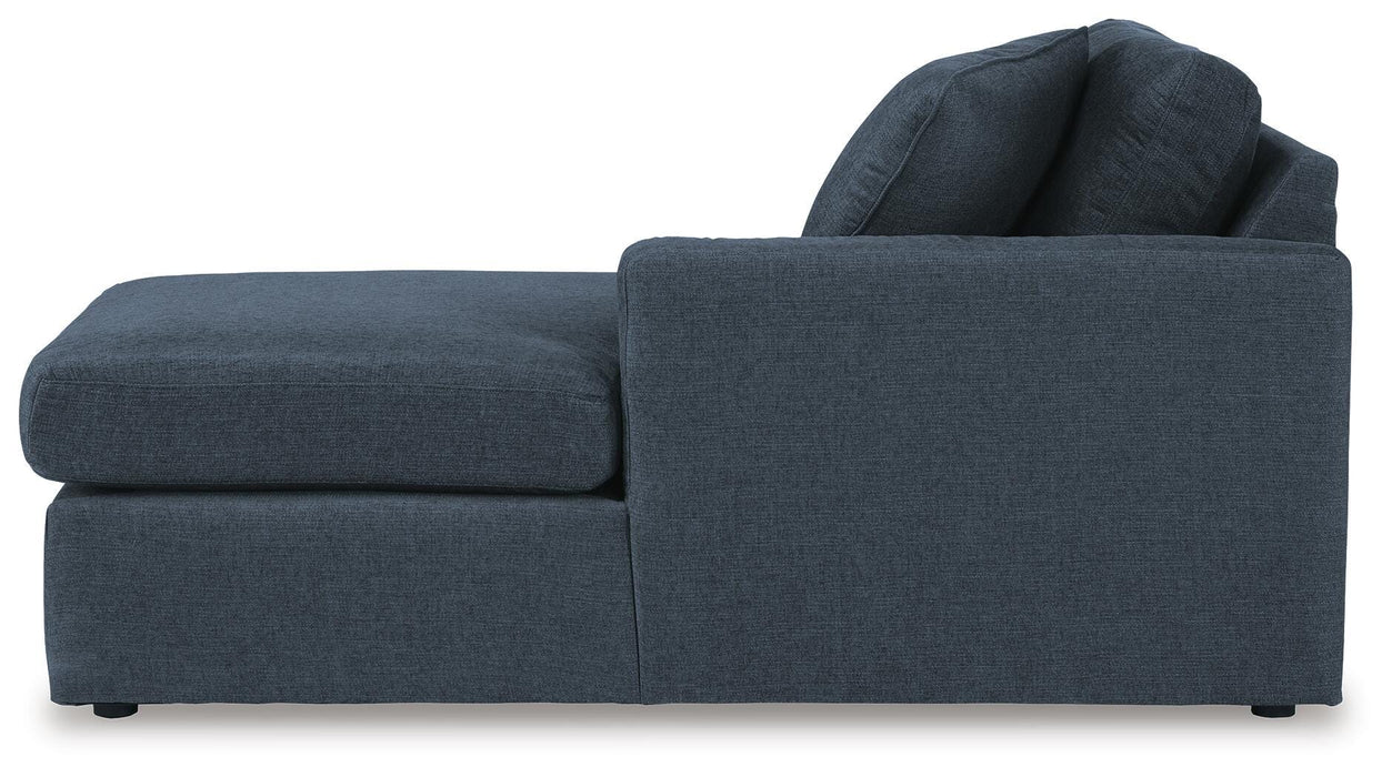 Five Star Furniture - Modmax 5 Piece Sectional with Audio Console