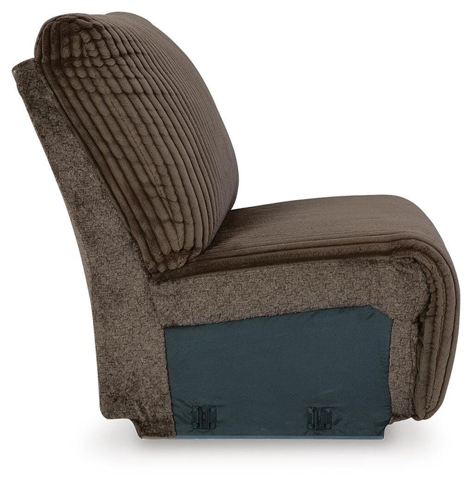 Five Star Furniture - Top Tier Reclining Sectional with Chaise