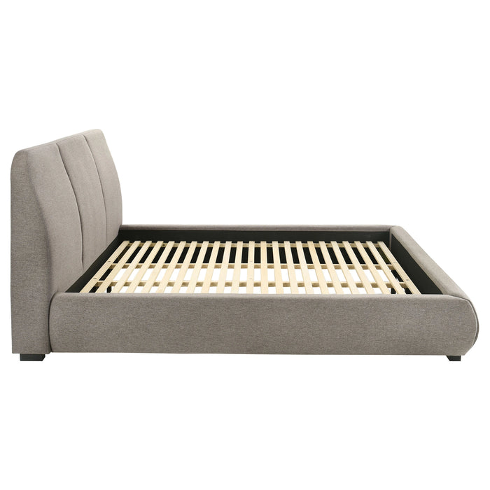 Five Star Furniture - Mokena Panel Platform Bed