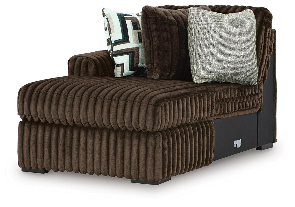 Five Star Furniture - Midnight-Madness Sectional with Chaise