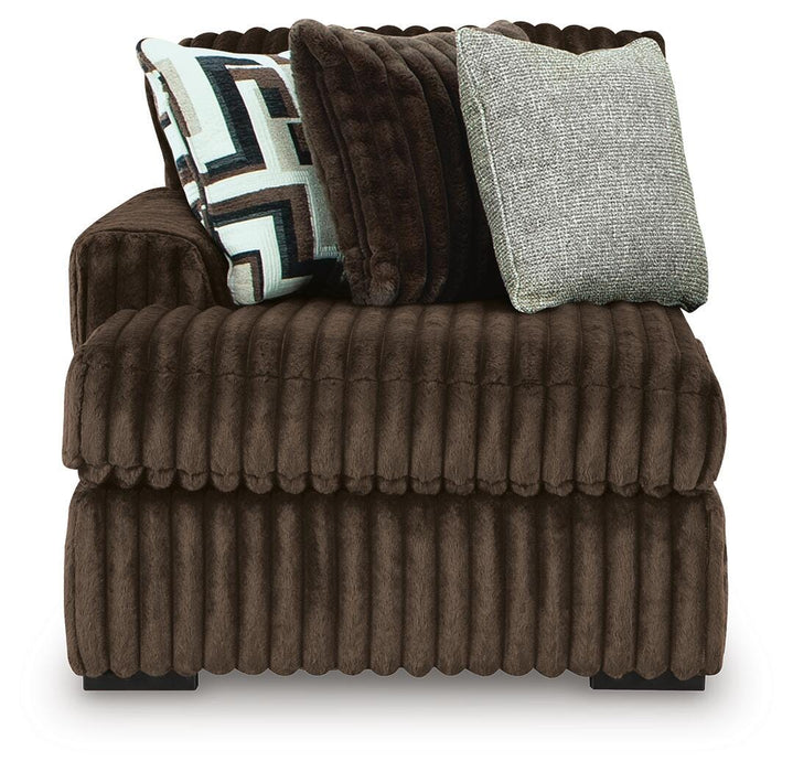 Five Star Furniture - Midnight-Madness Sectional with Chaise