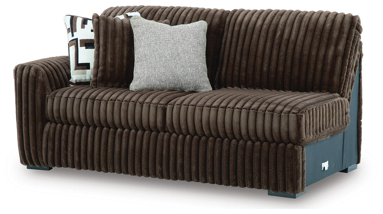 Five Star Furniture - Midnight-Madness Sectional with Chaise