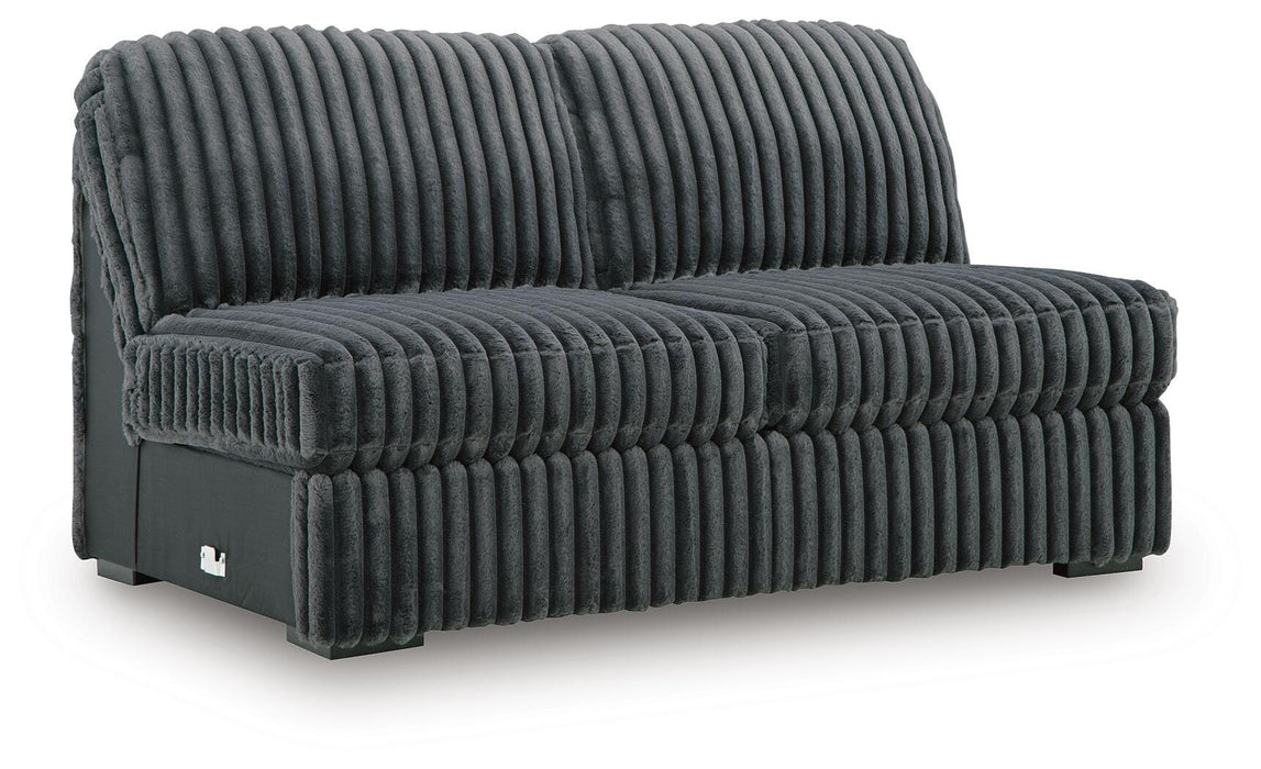 Five Star Furniture - Midnight-Madness Sectional with Chaise