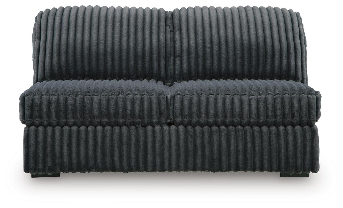 Five Star Furniture - Midnight-Madness Sectional with Chaise