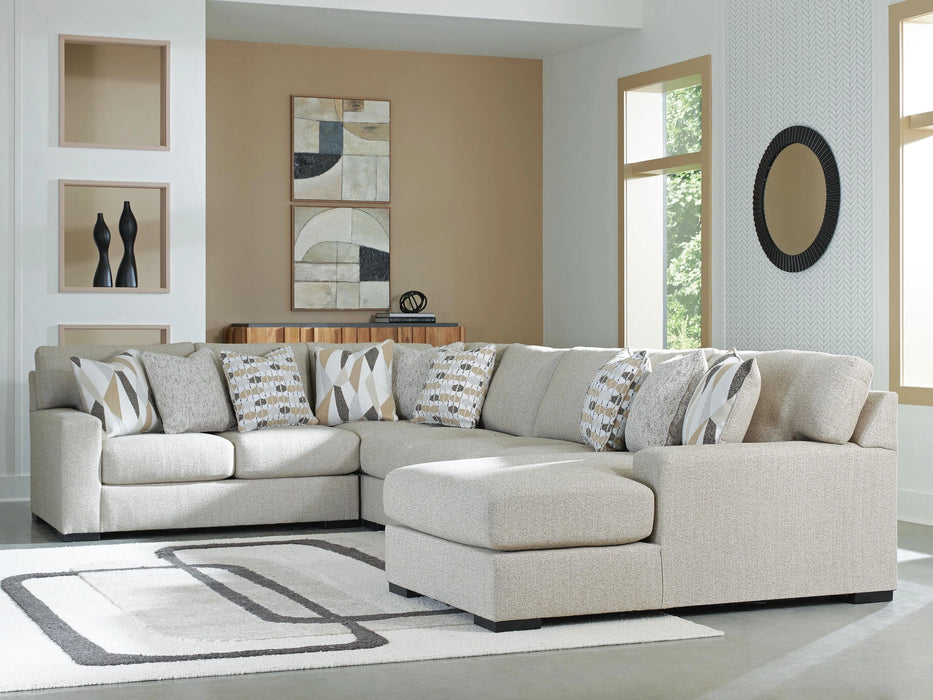 Five Star Furniture - Laurelgrove Sectional with Chaise
