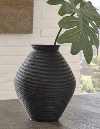 Five Star Furniture - Hannela Vase