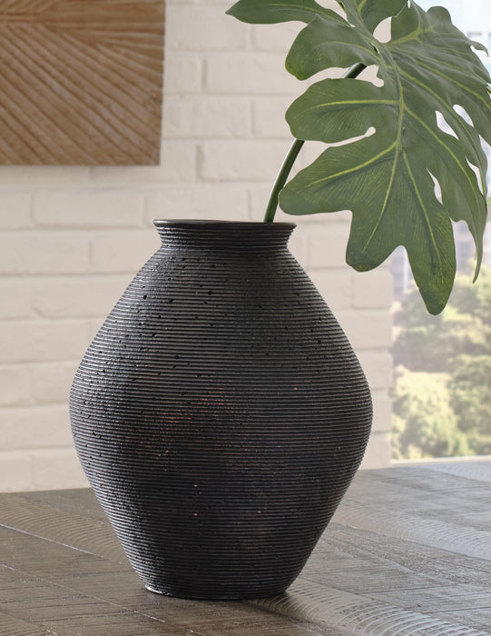 Five Star Furniture - Hannela Vase