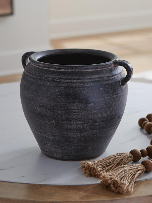 Five Star Furniture - Meadie Vase