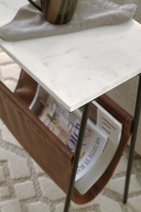 Five Star Furniture - Etanbury Accent Table