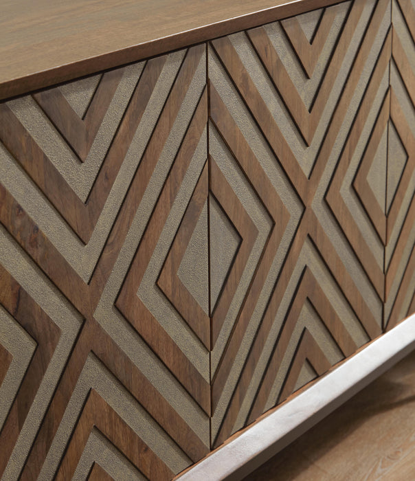 Five Star Furniture - Dreggan Accent Cabinet