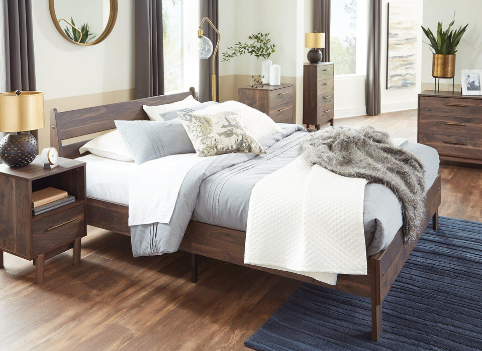 Five Star Furniture - Calverson Bed - Five Star Furniture & Mattress (GA)