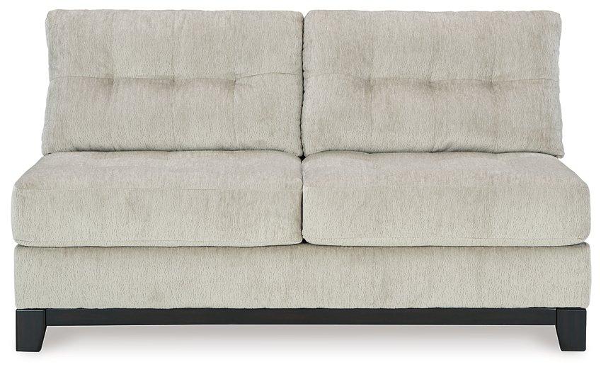 Five Star Furniture - Maxon Place Sectional with Chaise