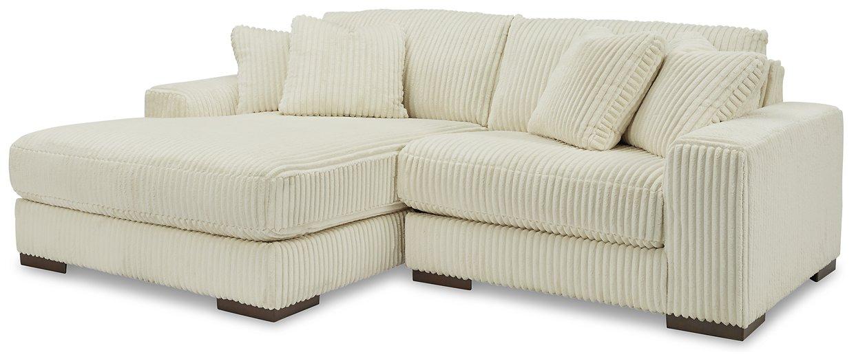 Five Star Furniture - Lindyn Sectional with Chaise