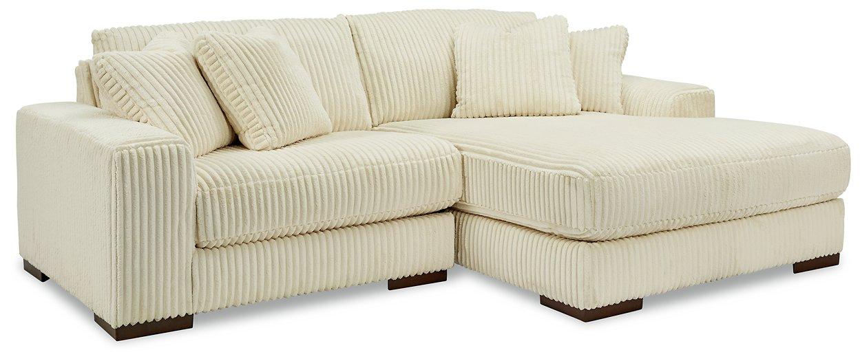 Five Star Furniture - Lindyn Sectional with Chaise